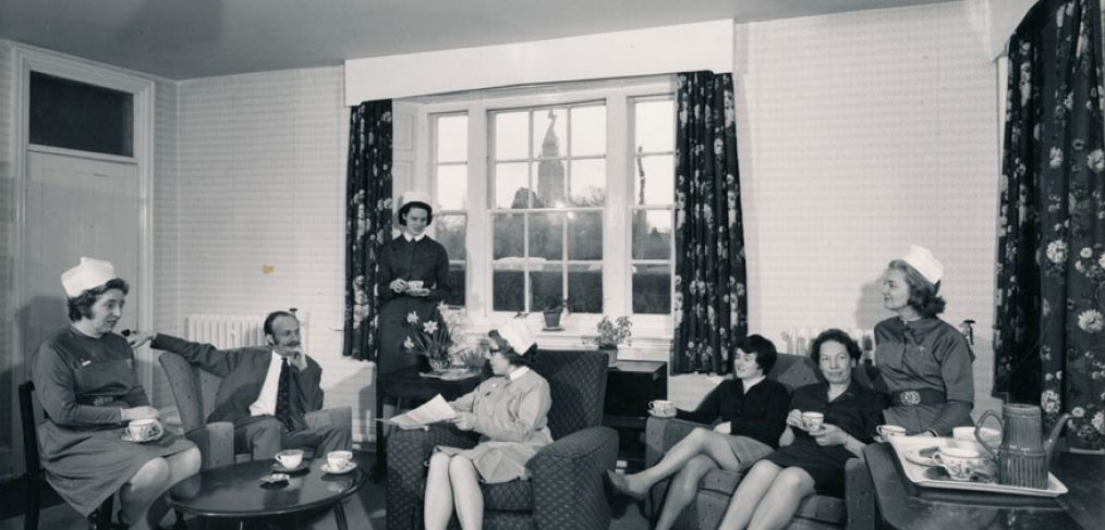 Nurses relax on sofas for tea break