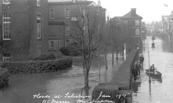 View shows flood water right in front of hospital and along Fisherton Street