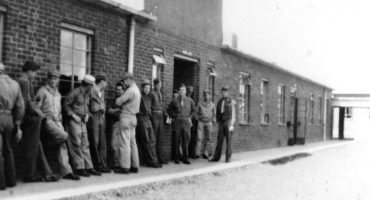 Soldiers queueing up outside the mess hall